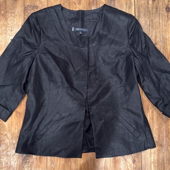 Anne Klein Women’s 100% Linen Blk Cuffed 3/4 Sleeve Elegant Blazer Jacket 14 EUC - Picture 8 of 11